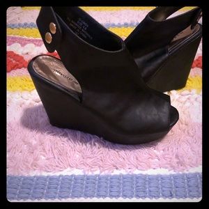 Madden girl open toe bootie